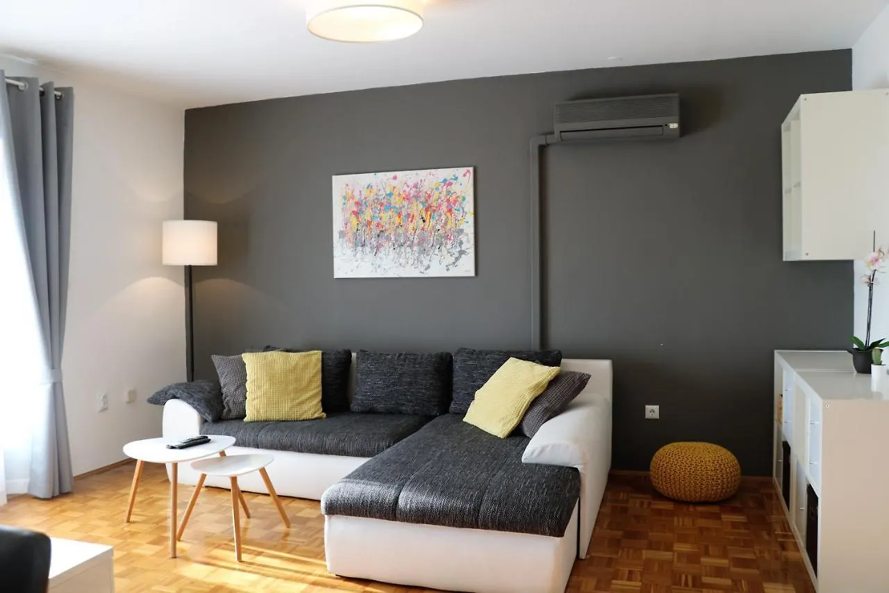 Maisey Apartment Fažana