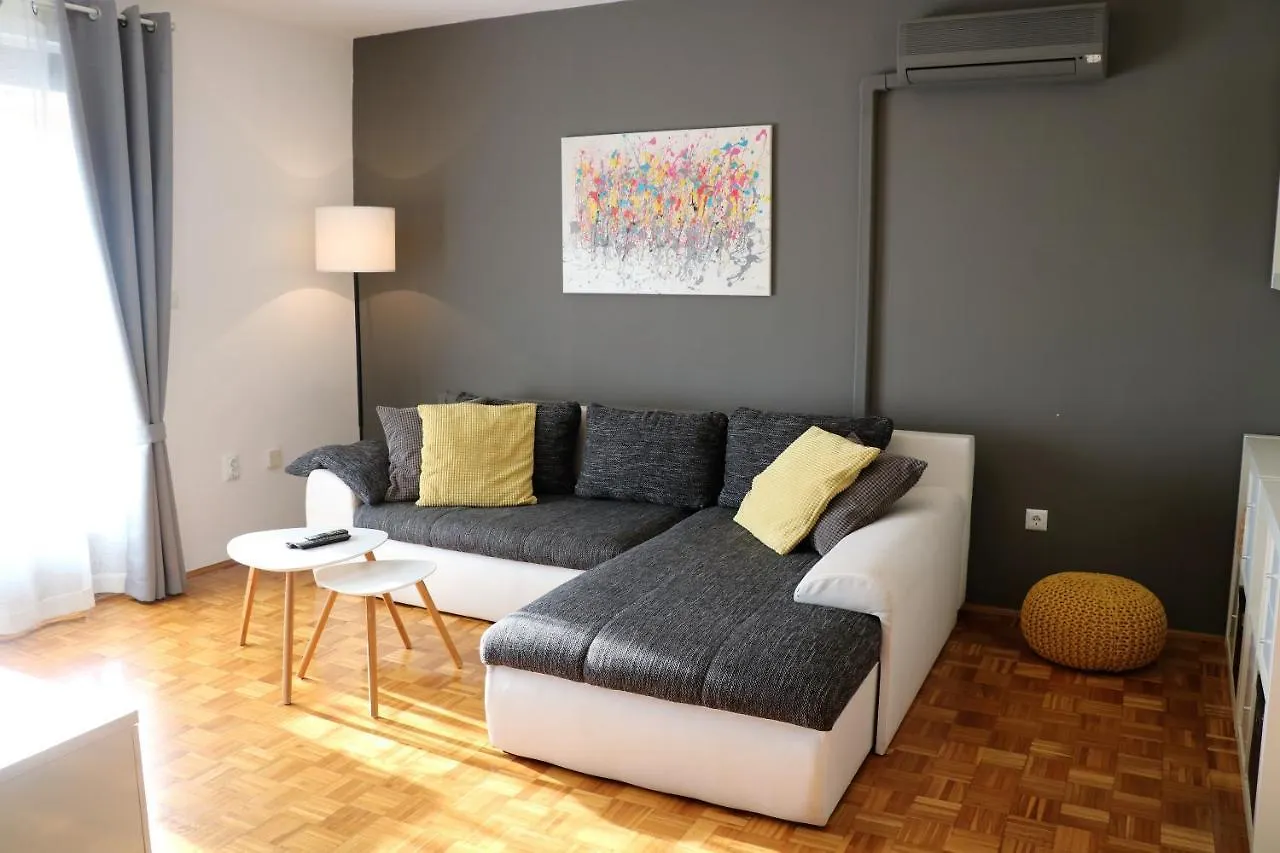 Maisey Apartment Fažana Hırvatistan